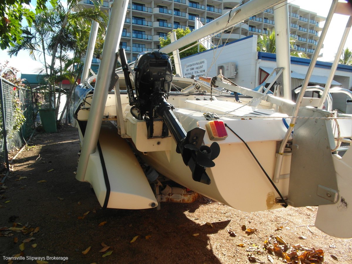 Haines Hunter Tramp Tri Sailing Trimaran for Sale Fibreglass/grp