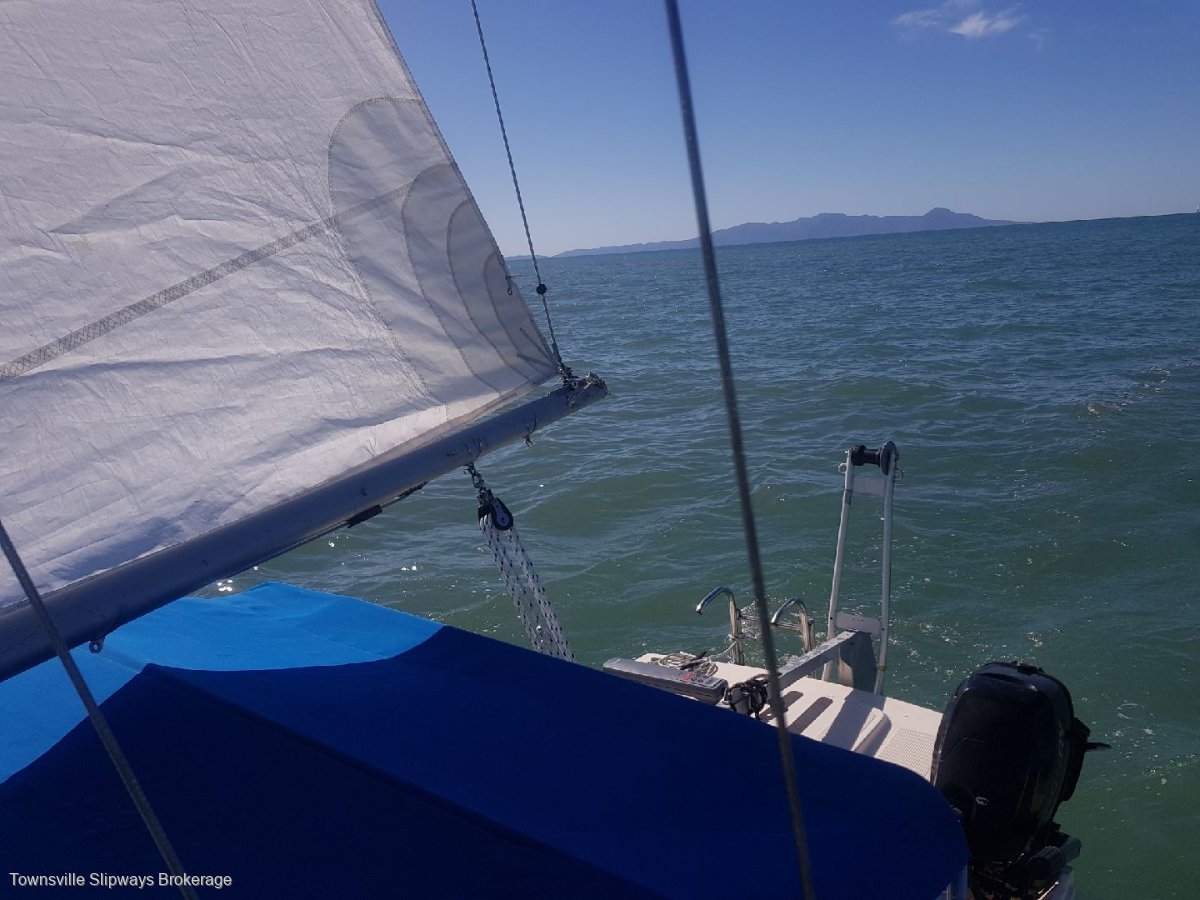 Haines Hunter Tramp Tri Sailing Trimaran for Sale Fibreglass/grp