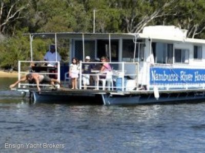 Houseboats Ensign Yacht Brokers