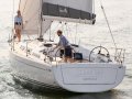Hanse 348 with Free Options