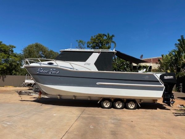 Outlaw Boats Catamaran 8 8m X 3 3m Wide Power Boats Boats Online For Sale Aluminium Boats Online