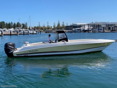 Wellcraft 35 CCF High performance fishing machine- Click for more info...