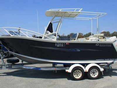 Genesis 550 Centre Console Custom