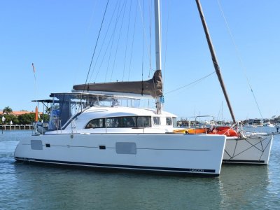 Lagoon 380