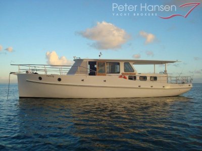 Peter Hansen Yacht Brokers Raby Bay Qld Cleveland Power Boats For Sale Yachthub