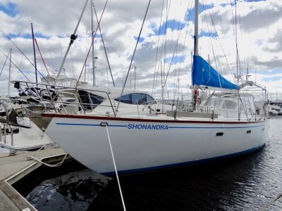 Bruce Roberts EXCEPTIONAL BLUEWATER CRUISER, MANY UPGRADES!