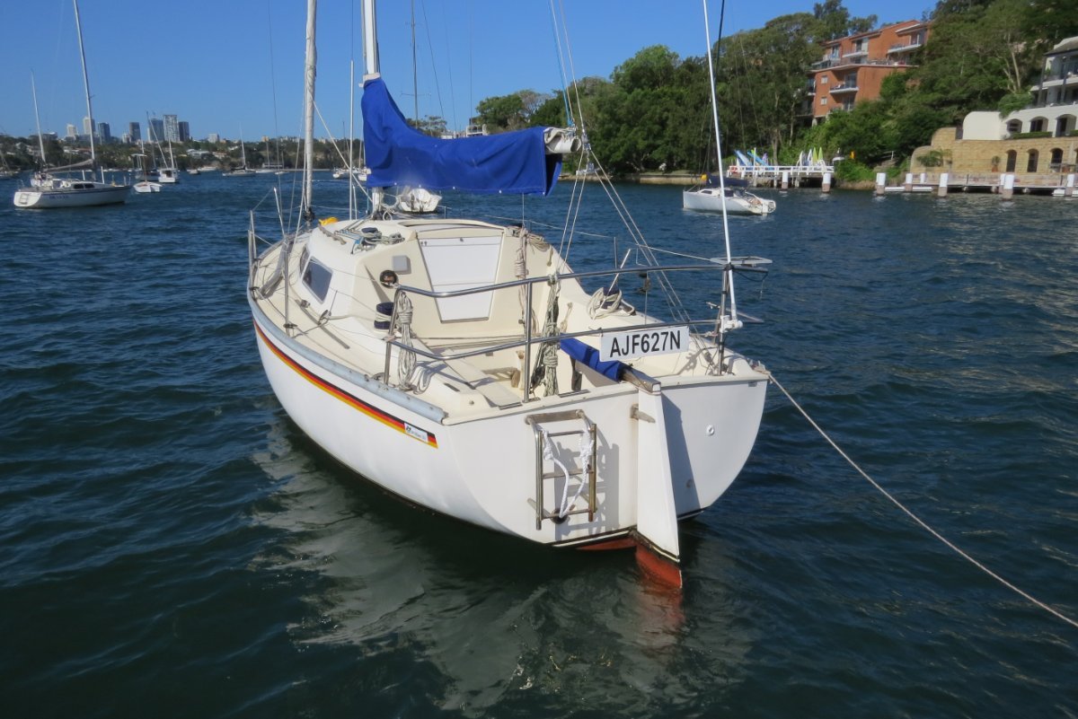 cavalier 28 yacht for sale