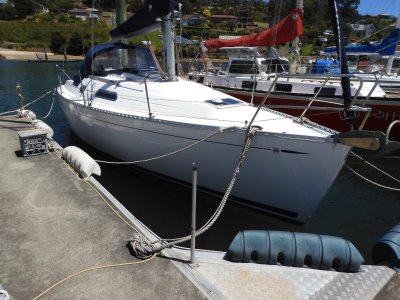 Dufour 30 Classic 2 DOUBLE CABIN MODEL SUPERB COND & PRESENTATION