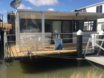 Used Houseboats For Sale In Sa Boats Online