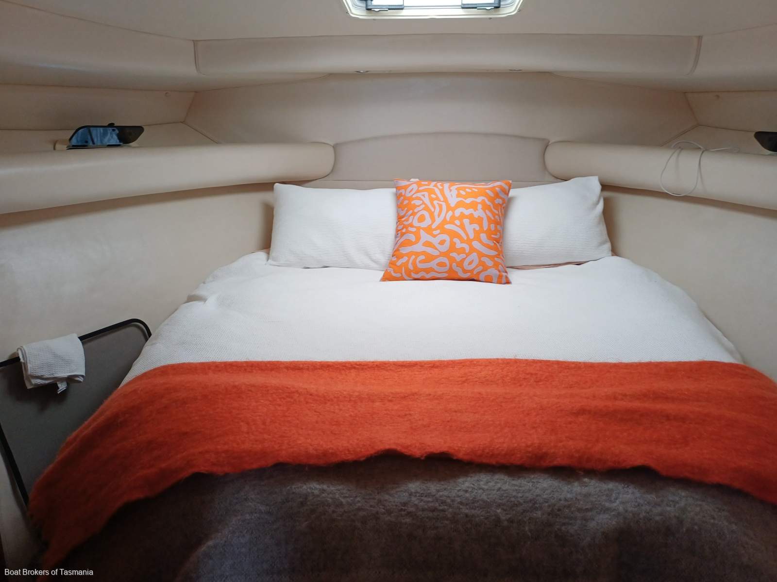 SALT Riviera 36 Single Cabin Twin Cummins 330hp. VERY well maintained. Boat Brokers of Tasmania