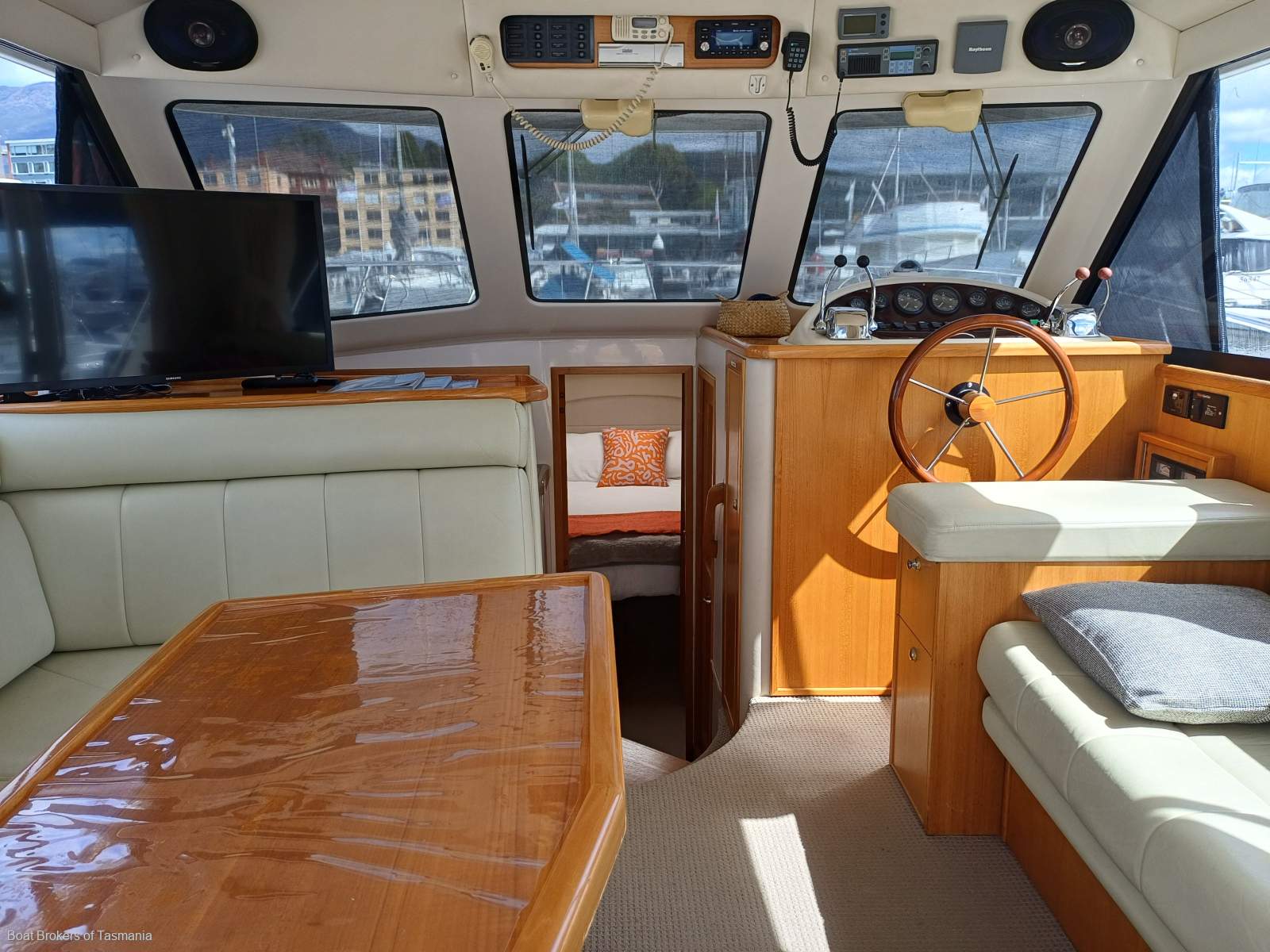 SALT Riviera 36 Single Cabin Twin Cummins 330hp. VERY well maintained. Boat Brokers of Tasmania