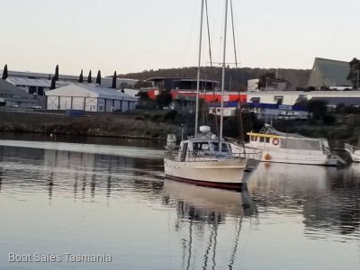 Boden 41 Pilothouse Motor-sailor 