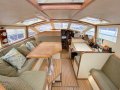 Dudley Dix 38 Pilot House Performance Cruising Yacht