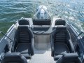 Silver Boats Eagle BRX:Second row seats are optional