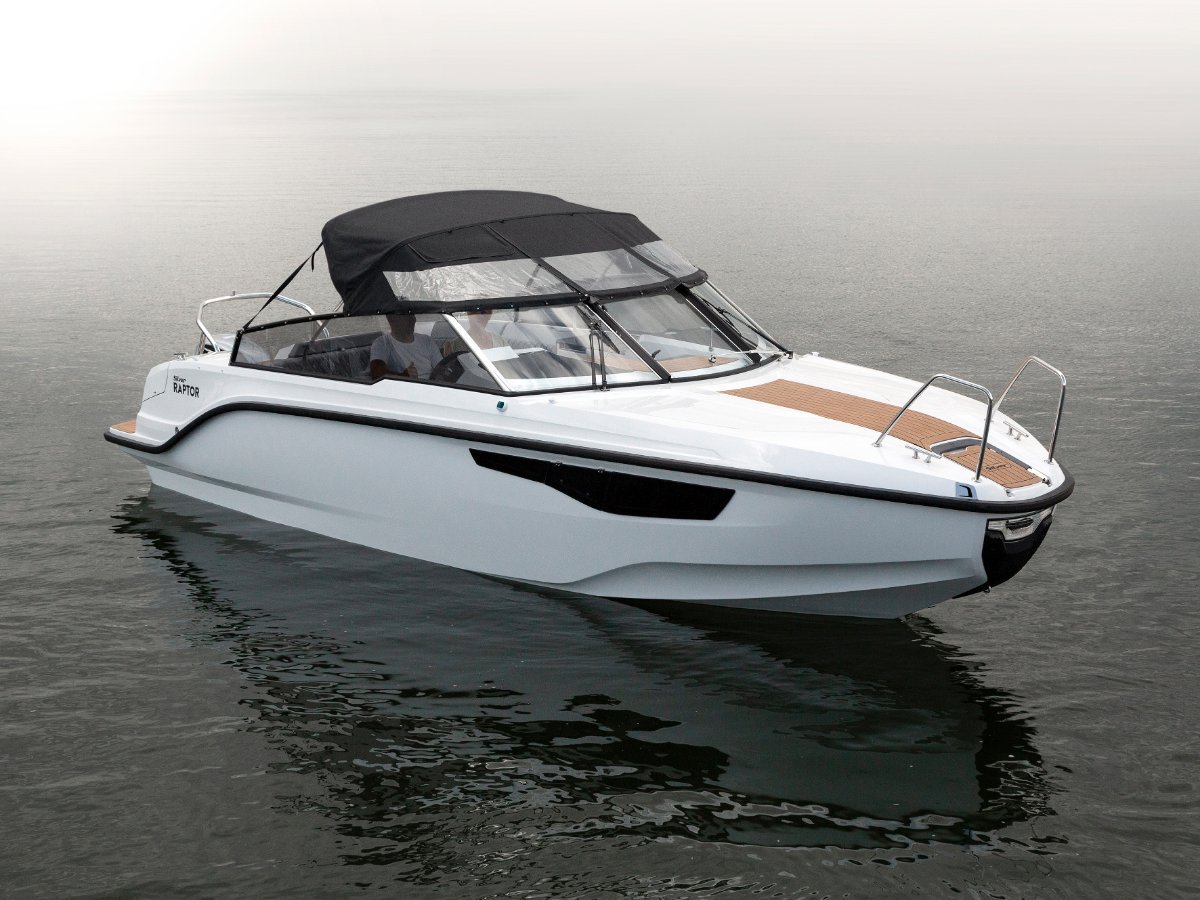 Silver Boats Raptor DCz