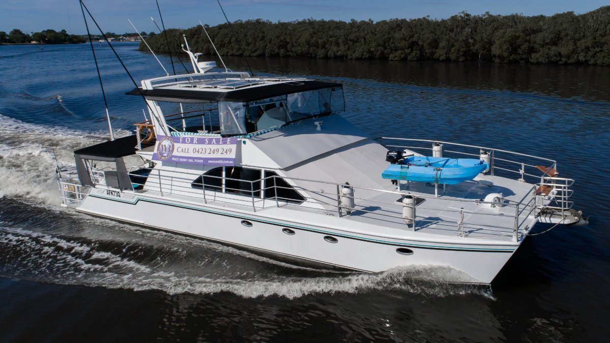 Turncraft 63 Catamaran - MUST SELL!!! BRING OFFERS!!!