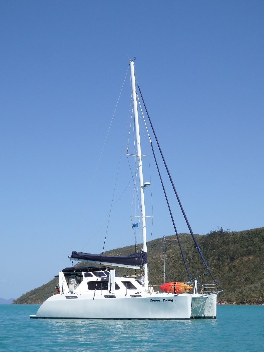 Crowther 43 Peter Crowther 43 ft cruising composite cat