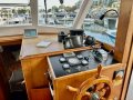 Halvorsen 32 Island Gypsy Flybridge Cruiser