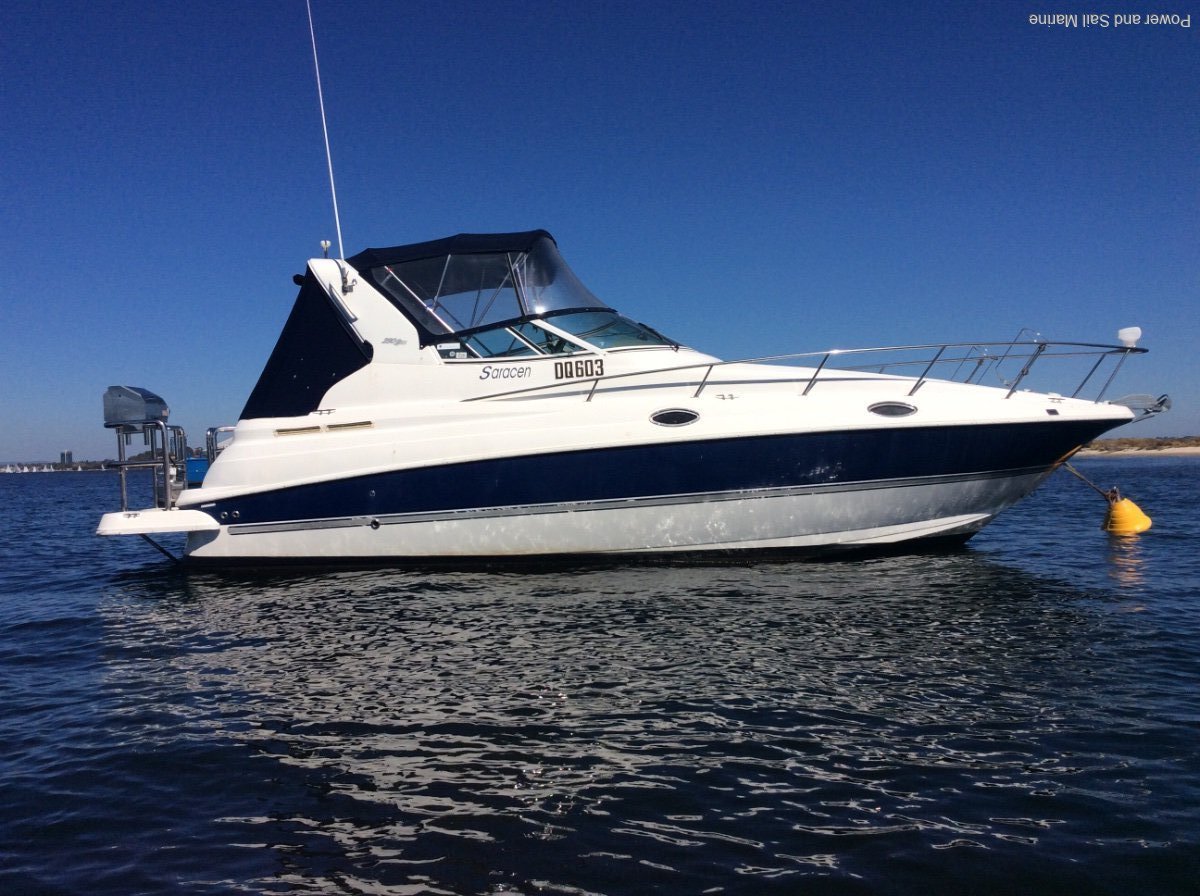 Cruisers Yachts 280cxi Big volume boat and recently anti-fouled