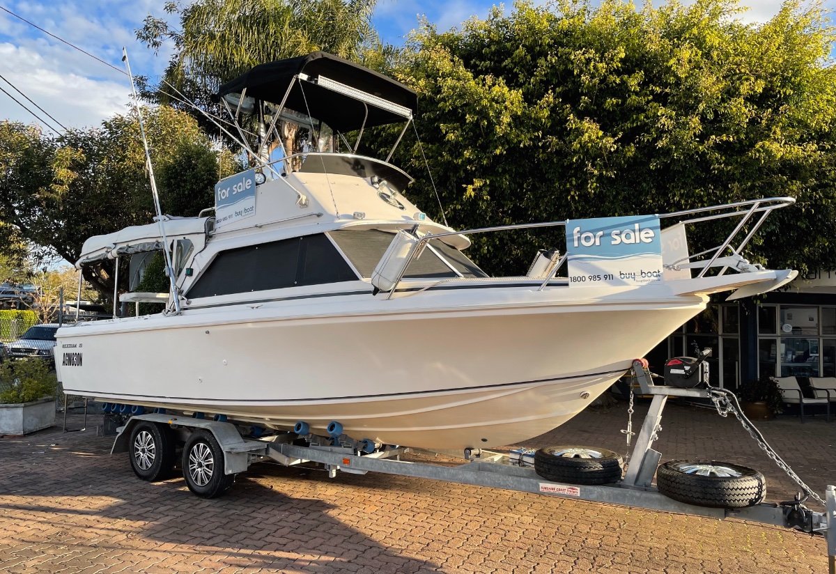 Bertram 23 Flybridge Cruiser For Sale Buy a Boat Newcastle Lake