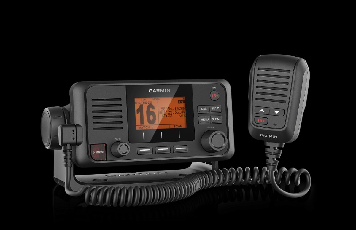 NEW Garmin VHF 115i Marine Radio