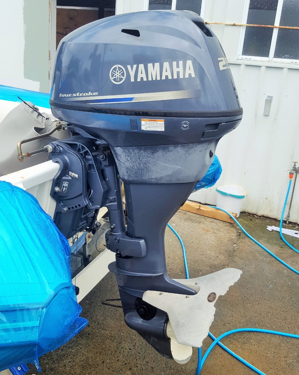 25hp yamaha 2010 used but well looked after
