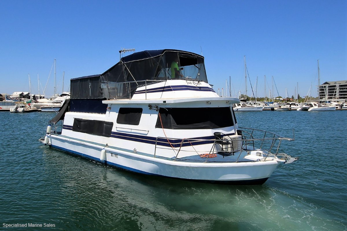 Custom House Boat LIVE ABOARD ** 139,990 ** For Sale Specialised Marine Service Perth