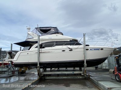 Meridian 411 Flybridge SOLD. ANOTHER WANTED