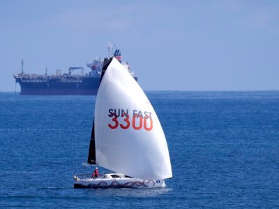 Jeanneau Sun Fast 3300 Carbon rig and water ballast