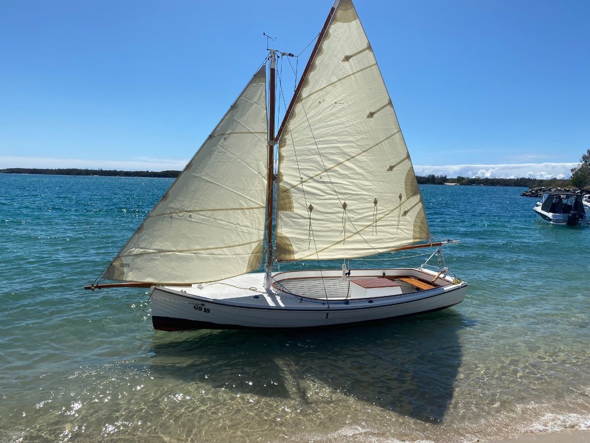 Couta Boat 21