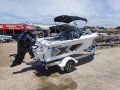 New Quintrex 450 Fishabout