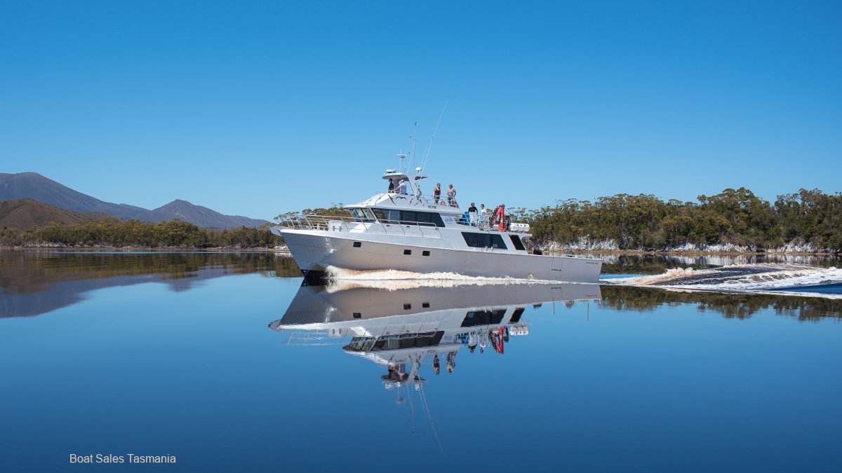 Legend Boats 19.8 Fishing & Charter Odalisque