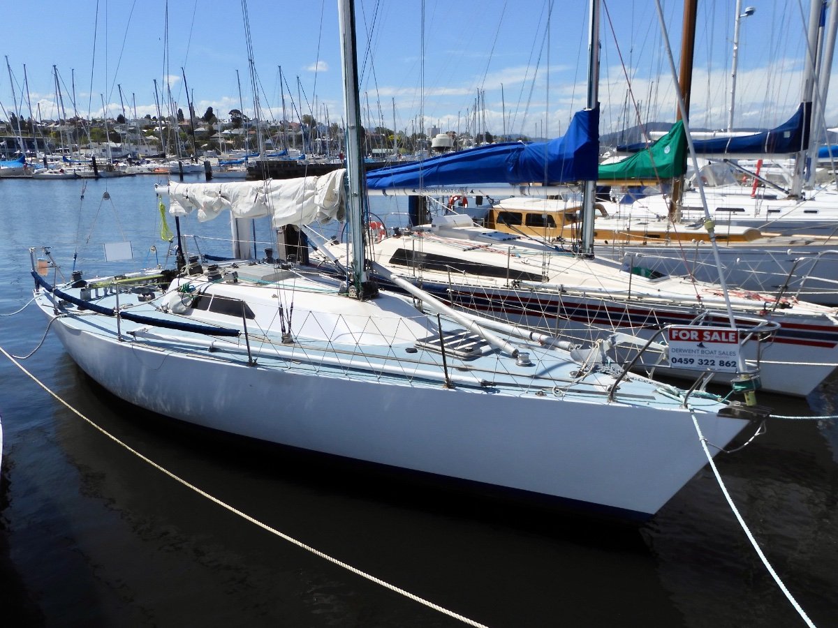Peterson 39 IDEAL ENTRY LEVEL CLUB AND SOCIAL RACER!