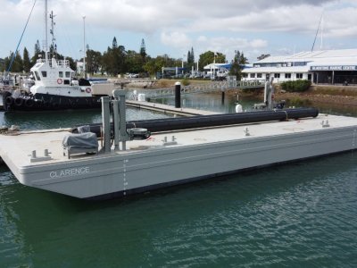 Flat Top Barge 24.6 x 8.2m (Clarence)