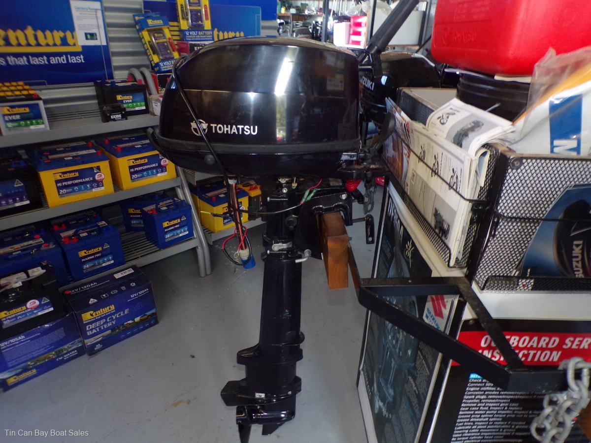 2020 Tohatsu long shaft 6 hp 4 stroke Outboard for sale
