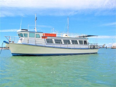 Custom Craft commercial House Boat