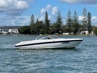 Bayliner 205 Bowrider Sports- Click for more info...