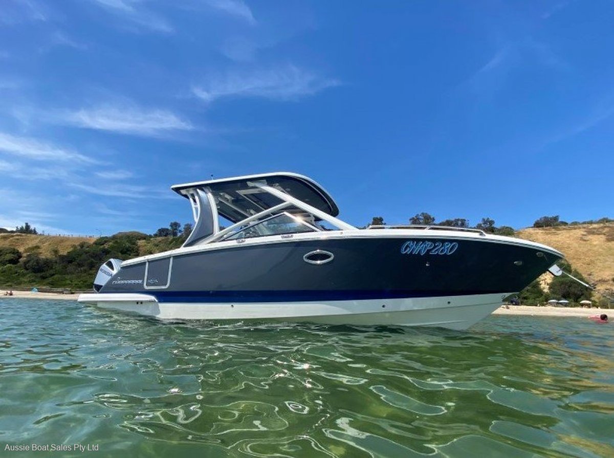 Chaparral 280 OSX Bowrider
