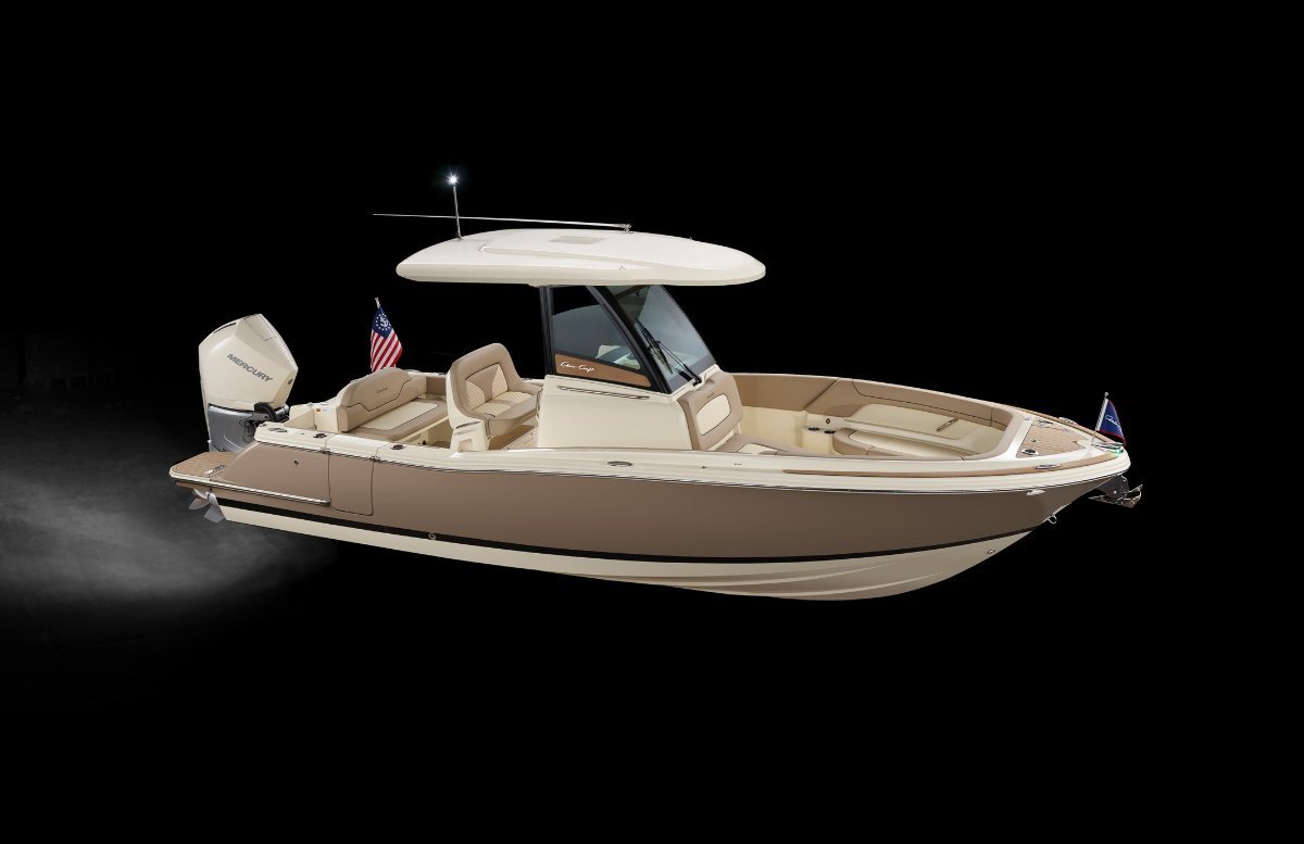 Chris Craft Catalina 24 - WITH REVERSIBLE HELM SEAT
