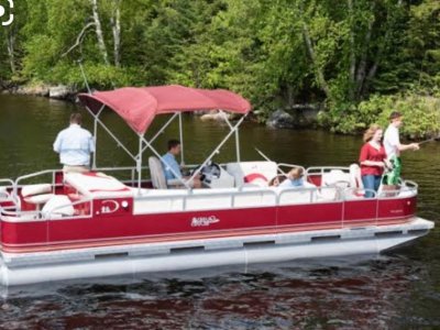 Sweetwater 24ft Party Pontoon