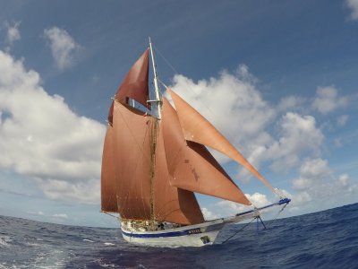 Epedition / Charter Topsail Schooner 