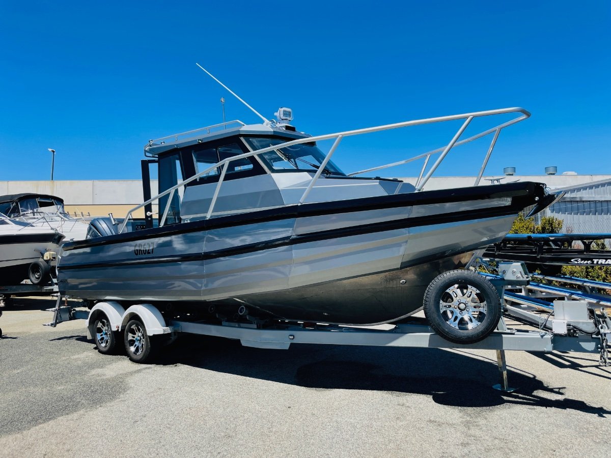 New Gospel 7.5 Centre Cab Plate Virtually Brand New!! $25,000 Price Drop:  Trailer Boats | Boats Online For Sale | Aluminium | Western Australia (Wa)  - Perth Region Whiskey Alpha Marine 5 Uppill Place, Wangara Wa | Boats  Online