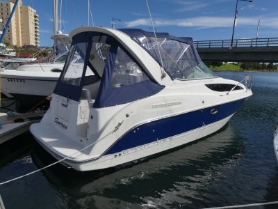Bayliner 285 Cruiser With new clears, cover and Upholstry