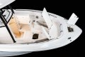 Robalo R230:Lots of storage