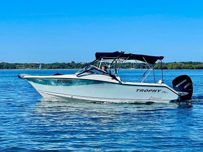 Trophy 2206 DC Bowrider sports- Click for more info...