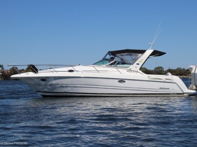 Mustang 3800 Sportcruiser With Bow Thruster
