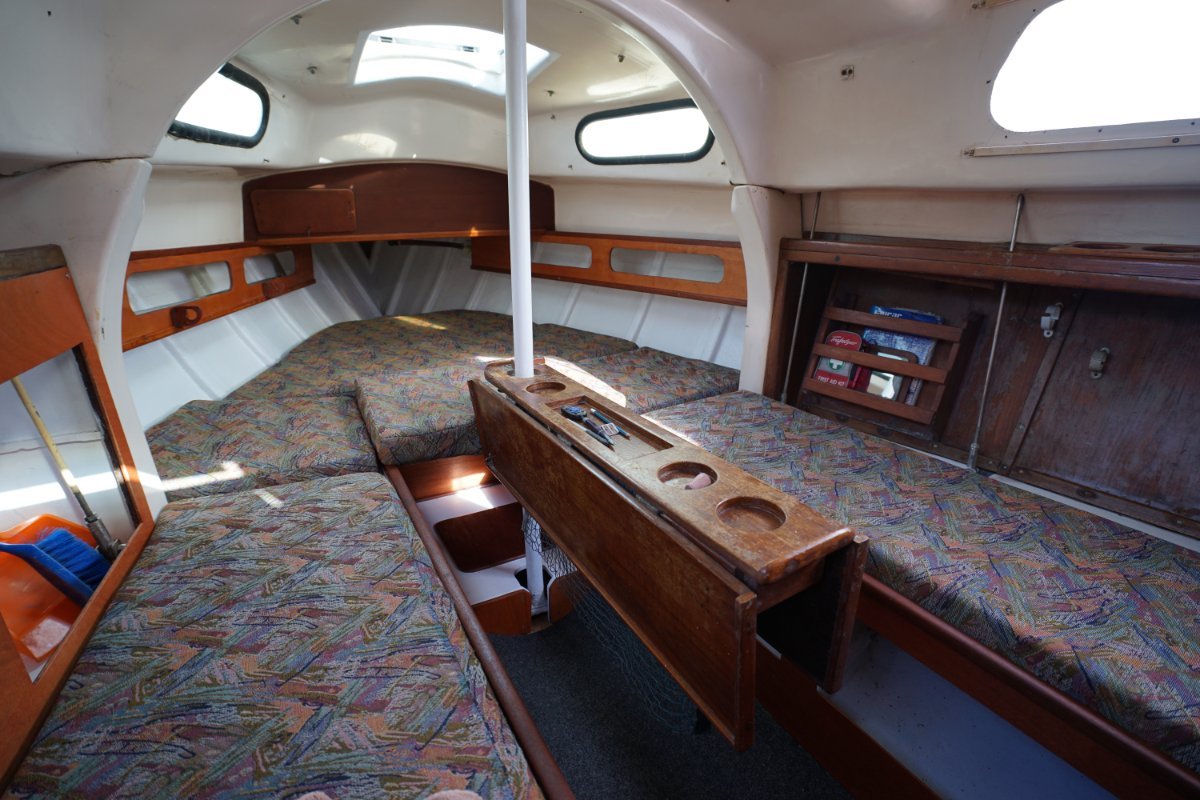 Endeavour 26 Boat For Sale Waa2