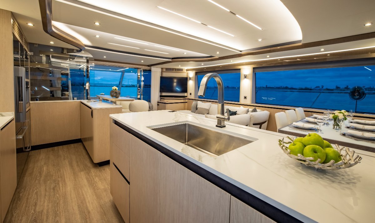 New Aquila 70 For Sale Spectrum Marine