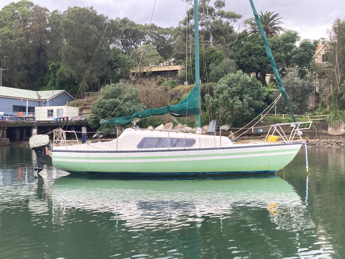 Top Hat 25 Mk3 4 Stroke Outboard Price Dropped Now 5500 Sailing