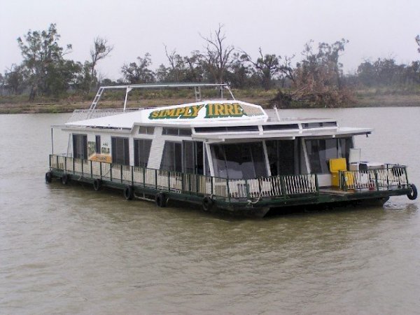 Exclusive River Murray Houseboat Hire